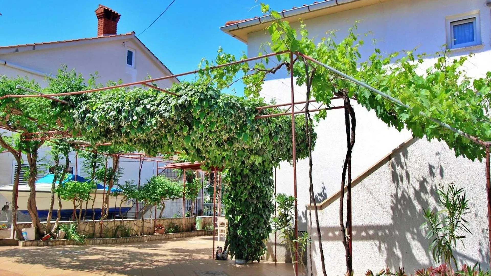 Apartments Dragica